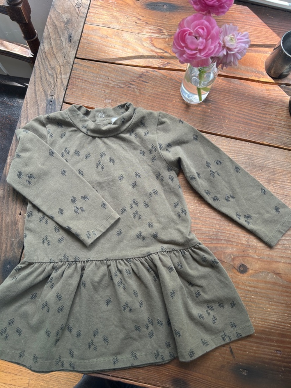 Kids' Olive Green Long-Sleeve Casual Dress